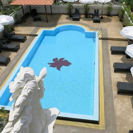 Orchid Kathu Heights Service Apartments Exterior foto